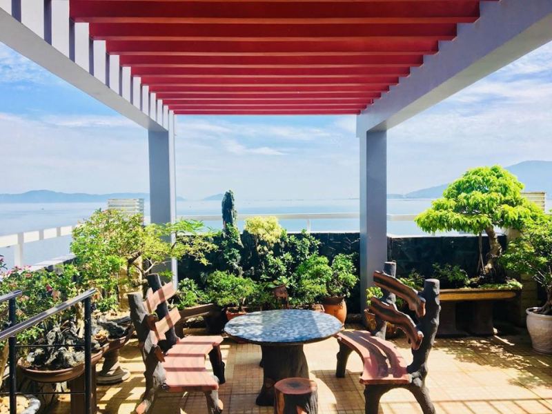 Khách sạn có view biển đẹp nhất đường Nguyễn Tất Thành, Đà Nẵng