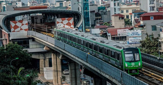 Khai thác thương mại tuyến đường sắt đô thị đầu tiên của cả nước