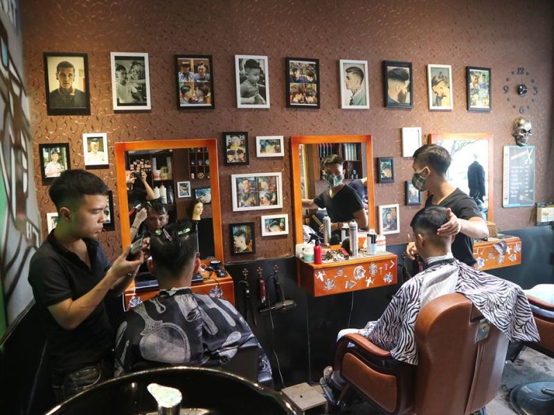 Top 6 Tiệm cắt tóc nam đẹp và chất lượng nhất TP. Vinh, Nghệ An