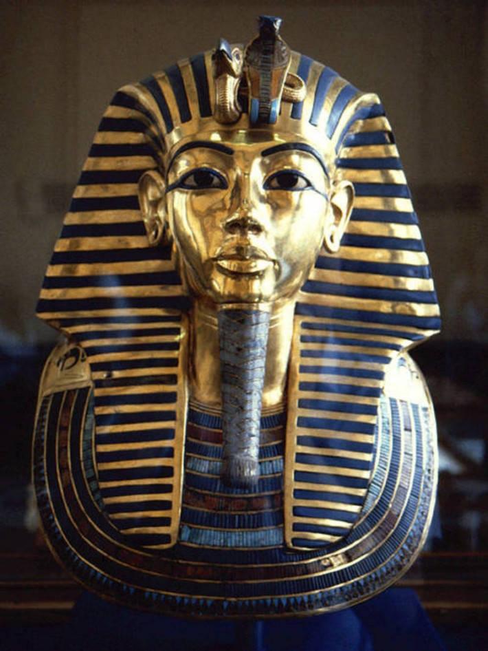 Mặt nạ vua Nebkheperura Tutankhamn
