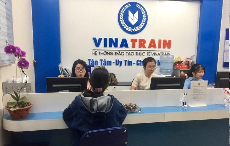 Khóa học Kế toán VinaTrain TPHCM