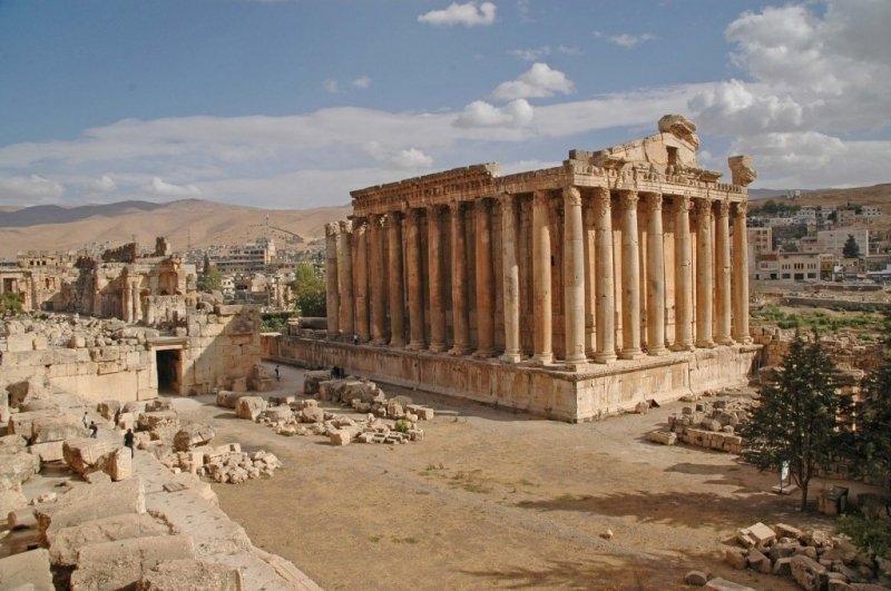 Một phần tàn tích ở Baalbek, Lebanon còn sót lại