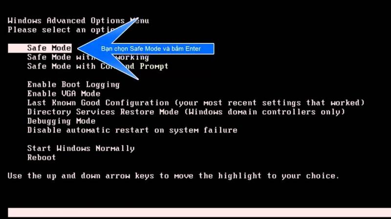 Khởi động ở chế độ Safe Mode hoặc dùng đĩa cứu hộ