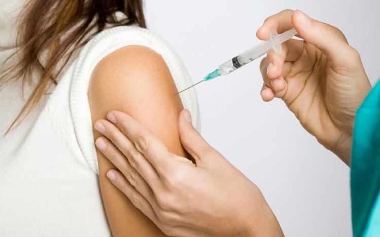 Không được tiêm vắc-xin