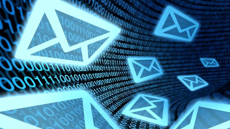 Không viết email không tiêu đề