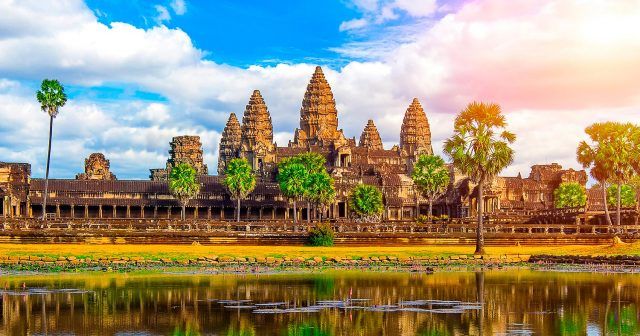 Khu đền thiêng Angkor Wat