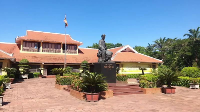 Khu di tích lưu niệm Đại thi hào Nguyễn Du