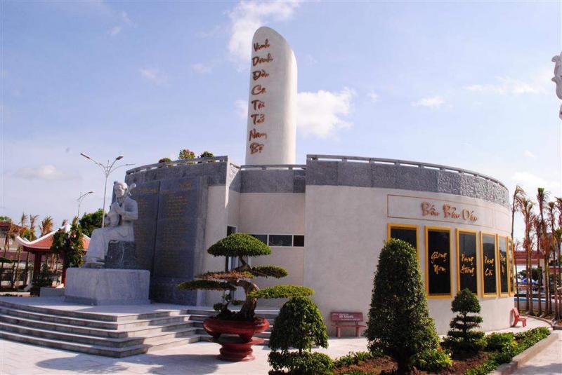Nhà lưu niệm Nhạc sĩ Cao Văn Lầu