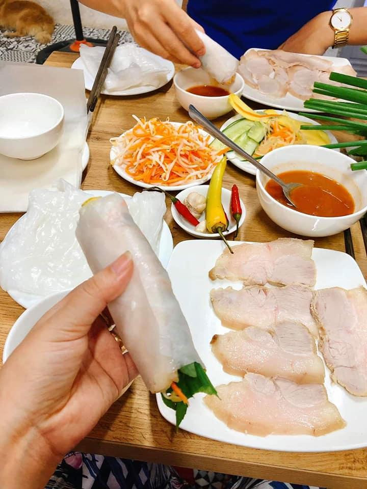 Bánh ướt Dung Ngô