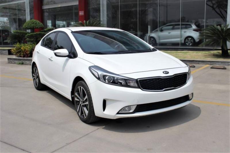 Kia Cerato là một trong những mẫu xe hạng nhỏ cao nổi bật của nhà sản xuất ô tô Kia Motors, Hàn Quốc