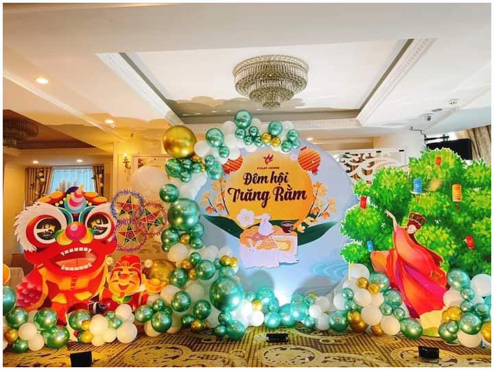 Kịch bản 1: Đêm hội trăng vàng – gắn kết đại gia đình công ty