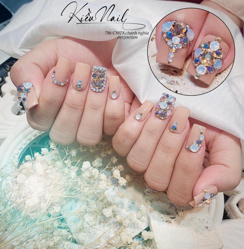 Kiều Nail luôn sẵn sàng truyền cảm hứng sáng tạo, để ngọn lửa đam mê trong bạn bùng cháy