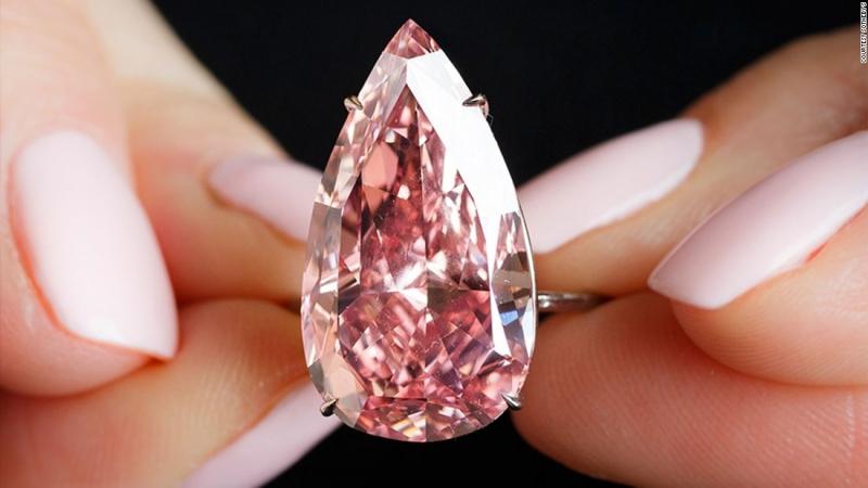 Kim cương hồng Pink Star có giá 80 triệu USD