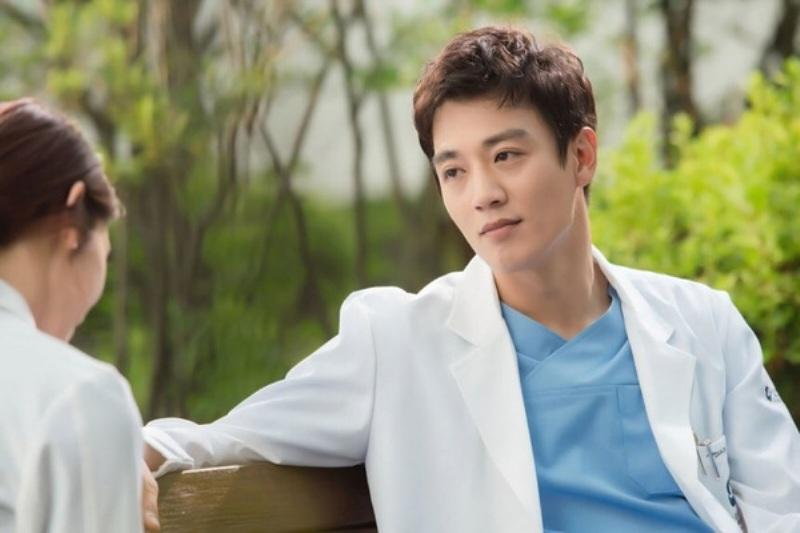 Kim Rae Won