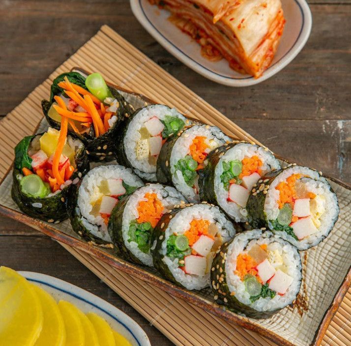 Cơm cuộn Gimbap