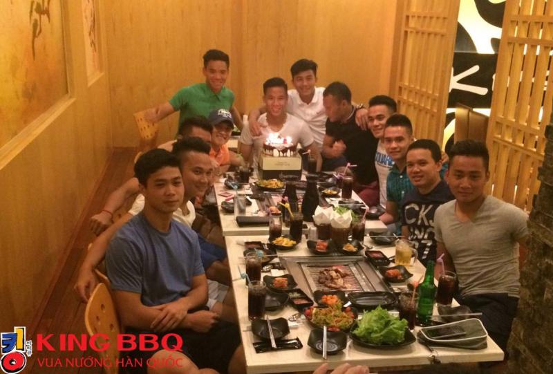 King BBQ có không gian vô cùng xinh đẹp, lãng mạn