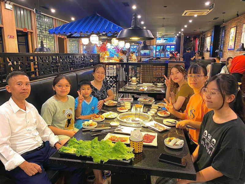 King BBQ Buffet & Hotpot Story