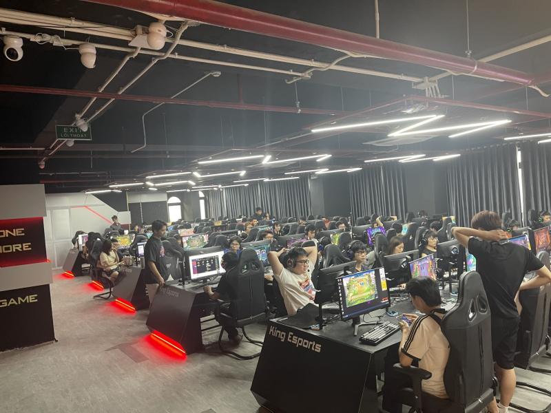 King Esports Center