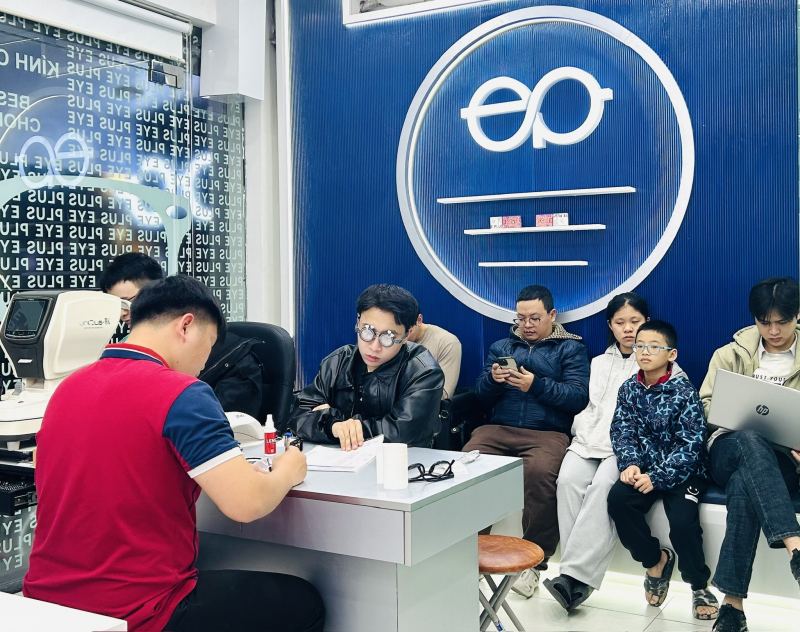 Kính Mắt Eye Plus