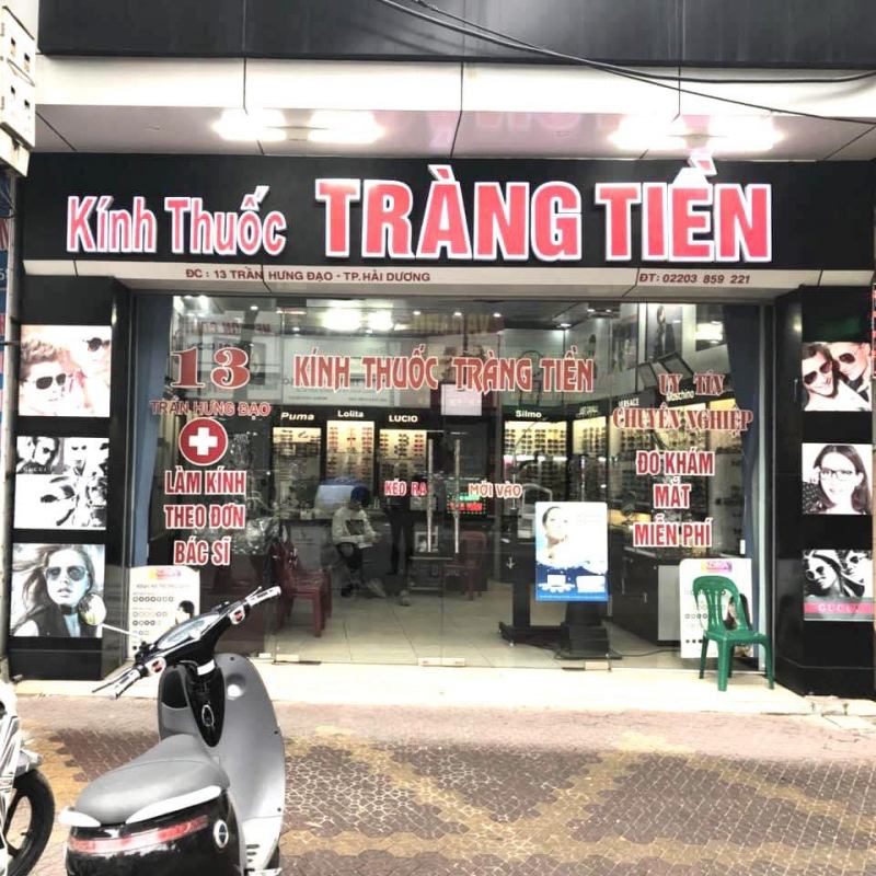 Kính mắt Tràng Tiền