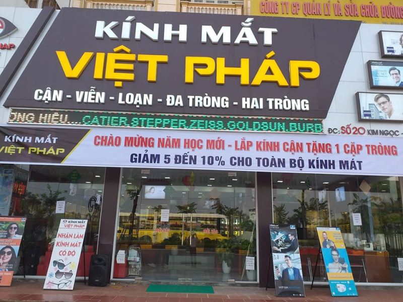 Kính mắt Việt Pháp