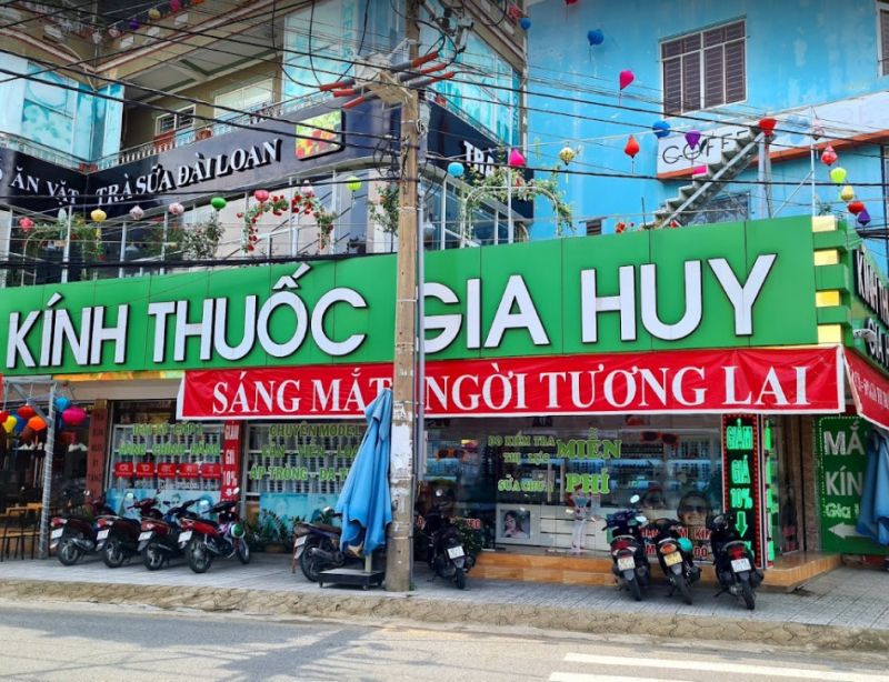 Kính thuốc Gia Huy