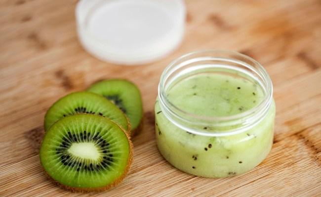 Mặt nạ từ kiwi