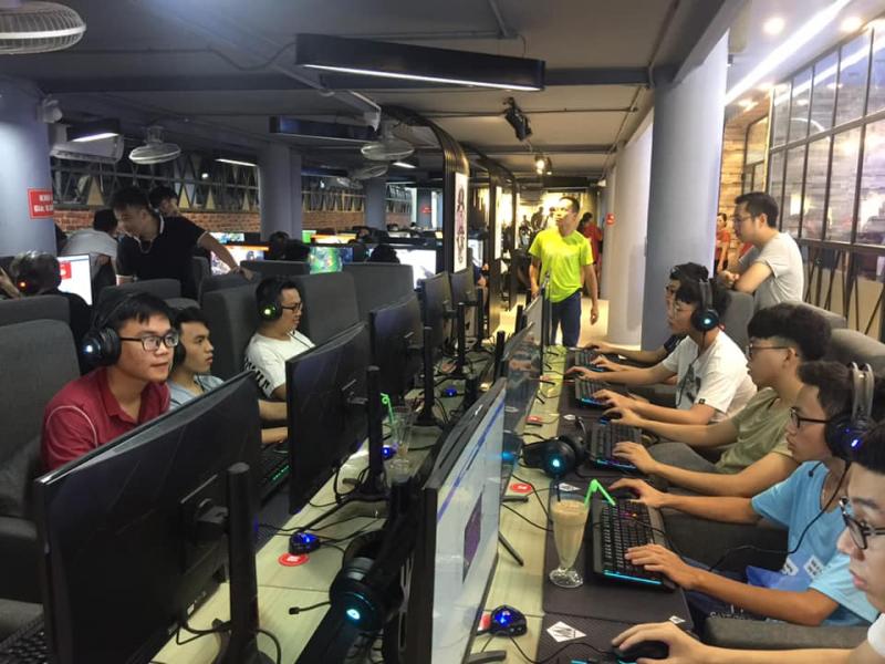 KOW Gaming Center