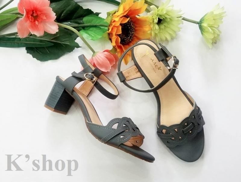 Shop bán giày sandal uy tín và chất lượng nhất tại Đà Nẵng