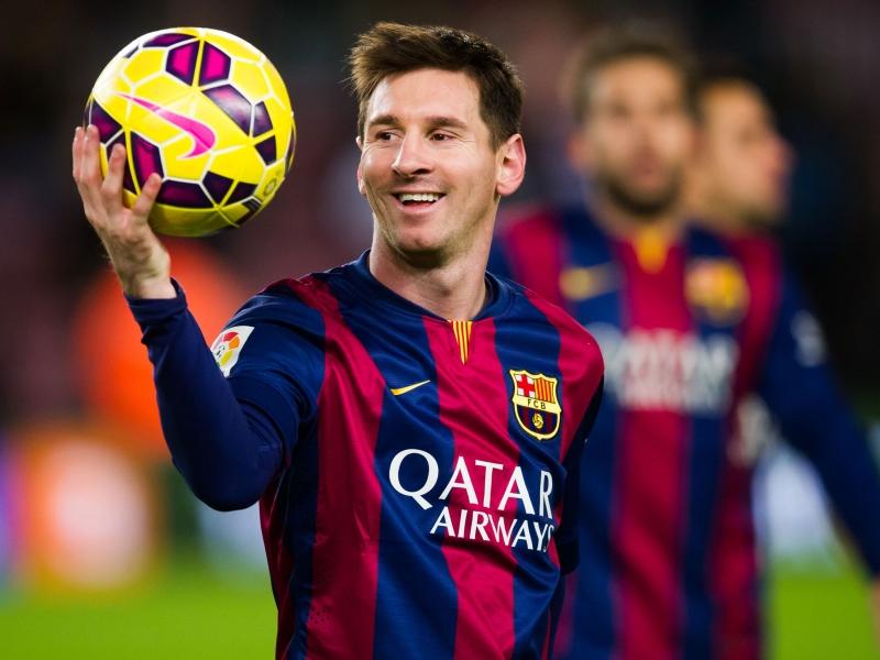 Top 5 kỷ lục chờ Messi xô đổ 
