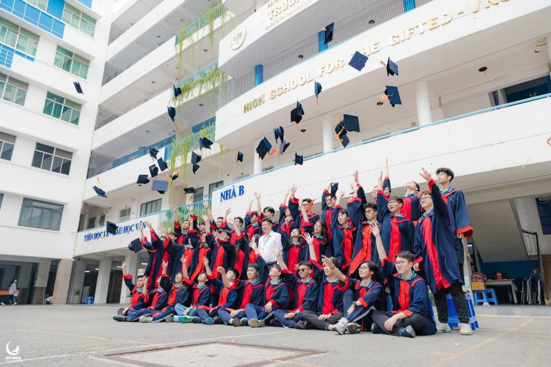 Hình ảnh từ bộ ảnh kỷ yếu mới nhất được thực hiện bởi Kỷ Yếu Dreamers