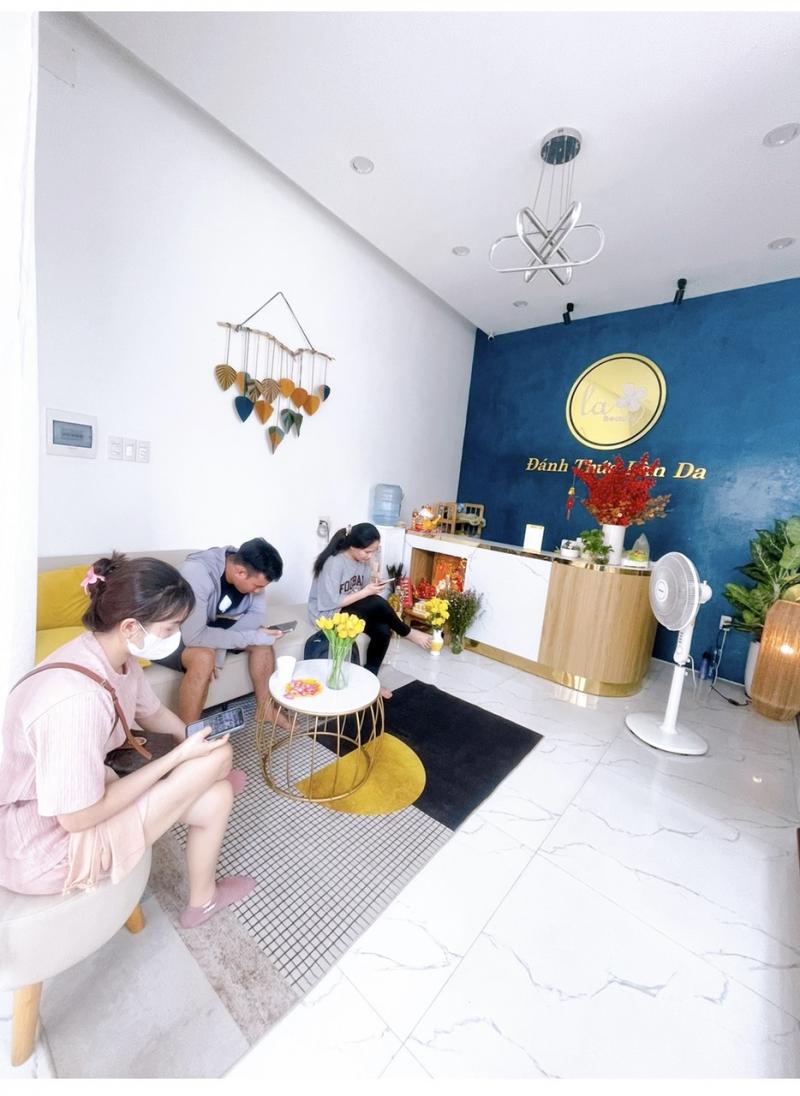 La Beauty - Spa Trị Mụn Tại Đà Nẵng