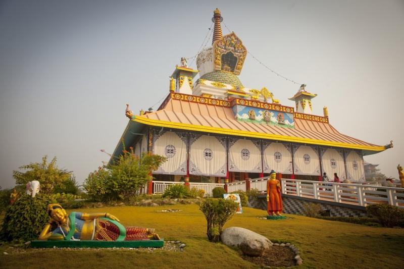 Là nơi Đản sinh của Đức Phật  và các địa điểm tôn giáo nổi tiếng