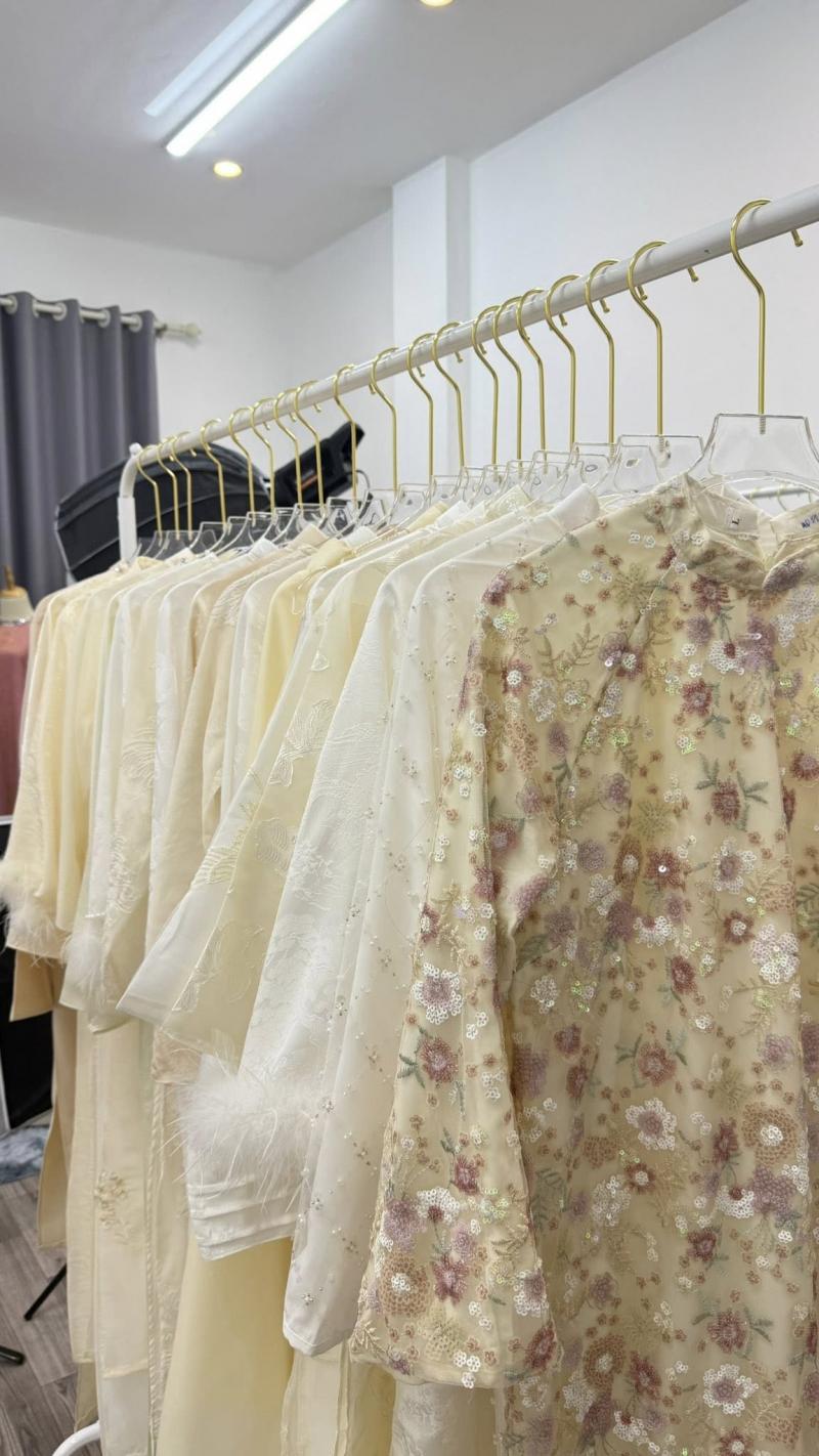 Lacy Dress - Tiệm bán và cho thuê Áo Dài - Váy dự tiệc