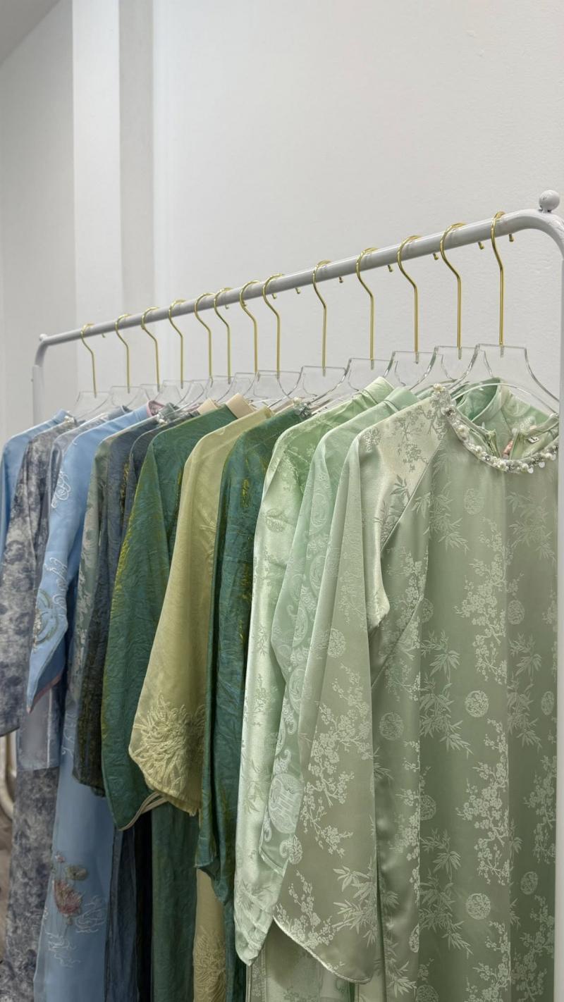 Lacy Dress - Tiệm bán và cho thuê Áo Dài - Váy dự tiệc