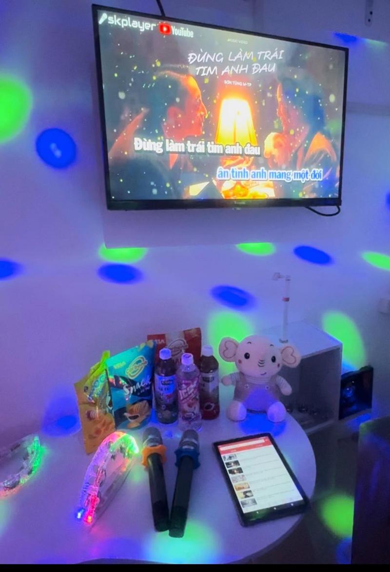 Karaoke box Lala Phong Định Cảng — ảnh minh họa