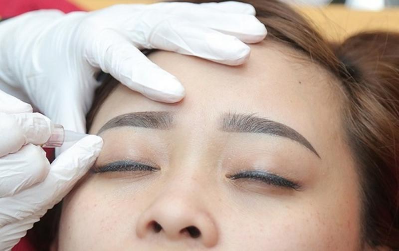 Lâm Phong Brows