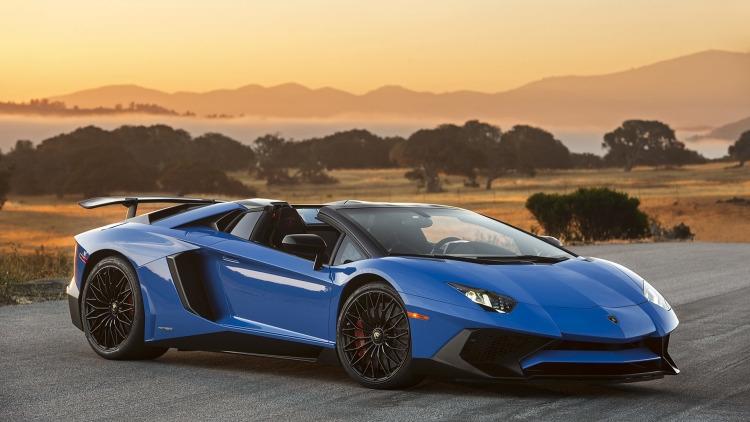 Lamborghini Aventador SV Roadster