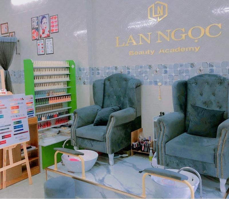 Lan Ngọc Beauty Academy