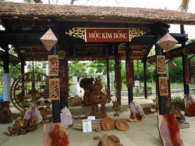 Làng Điêu khắc gỗ Kim Bồng