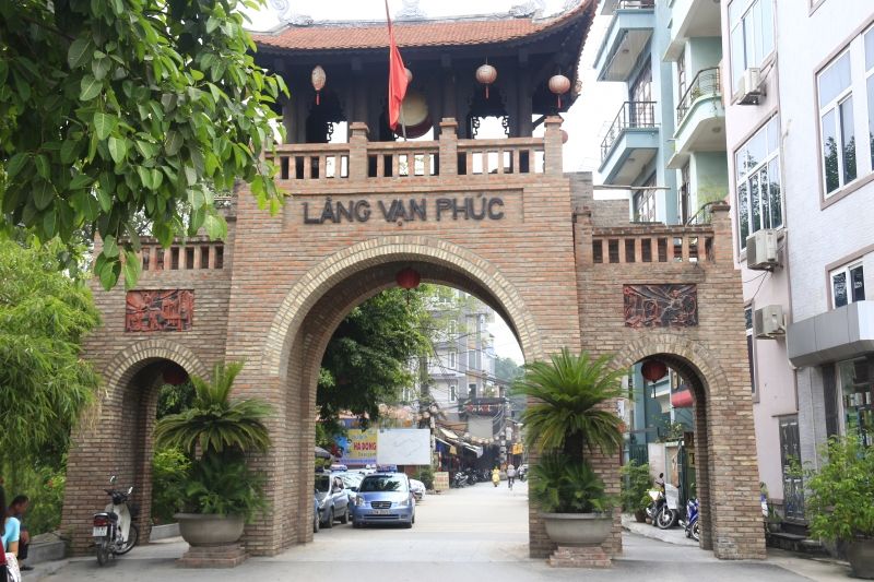 Làng lụa Vạn Phúc