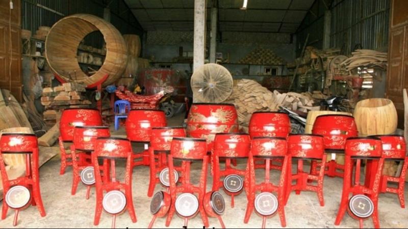 Products of Doi Tam drum craft village