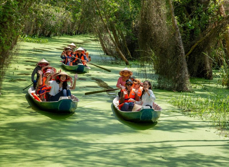 Làng nổi Tân Lập