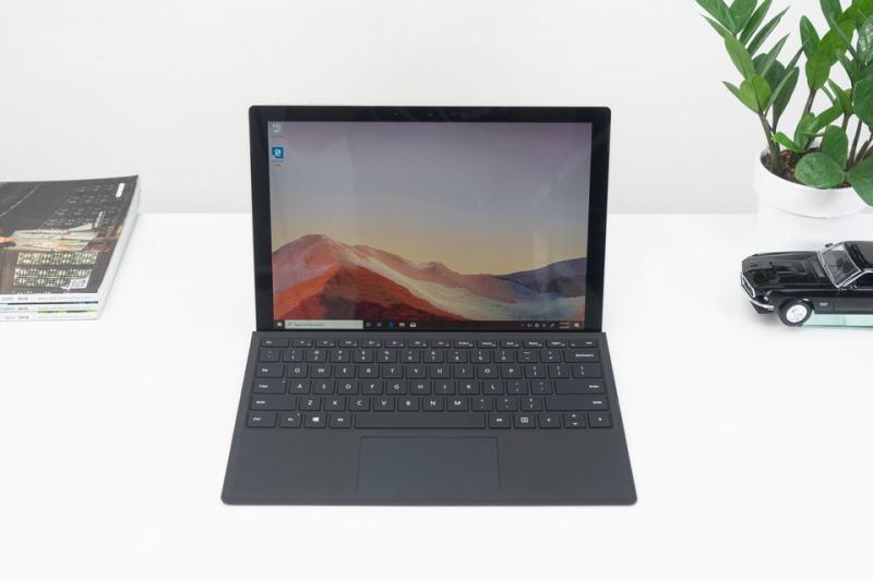 Laptop Microsoft Surface Pro 7 i7 1065G7/16GB/256GB SSD/12.3