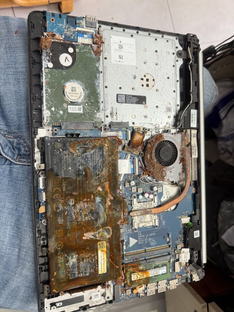 Laptop Việt Tin