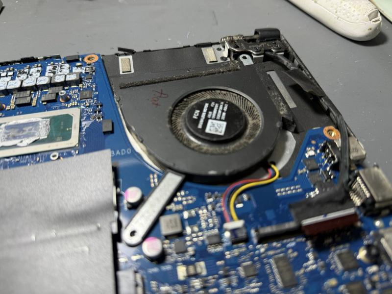 Laptop Wanry - Trung Tâm Sửa Chữa Laptop - Macbook