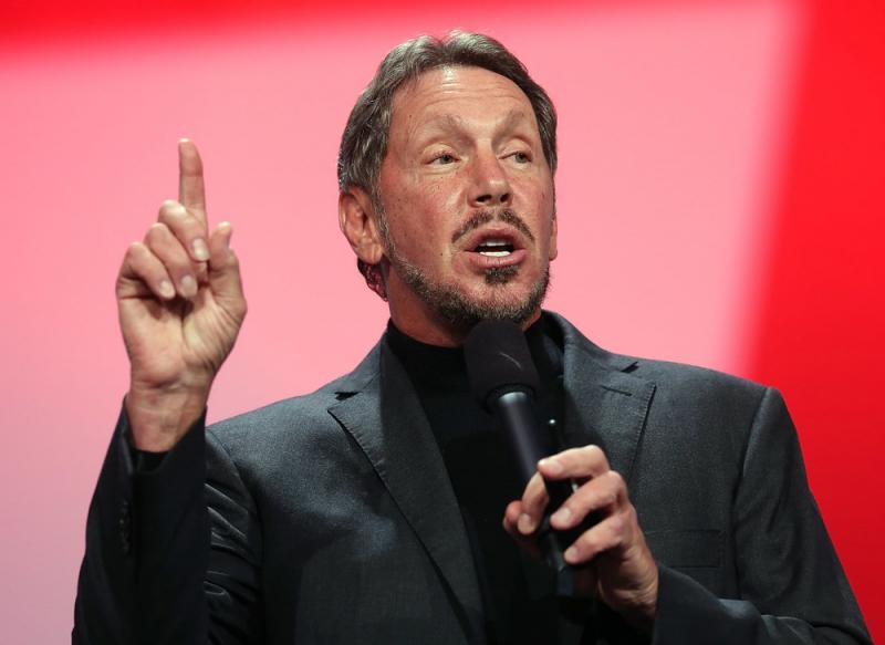 Larry Ellison - 107 tỷ USD