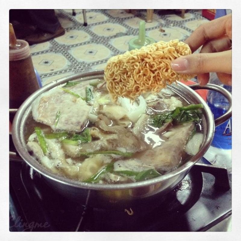 Món ăn ngon nhất khu ẩm thực chợ Hồ Thị Kỷ, TP. Hồ Chí Minh