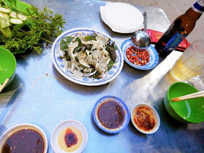 Lẩu Bò Út Hạnh