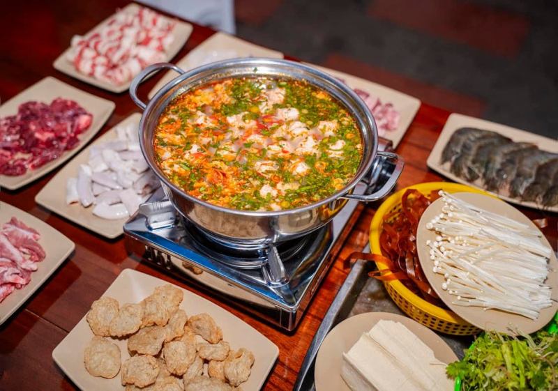 Lẩu Cua Đồng Minh Quỳnh